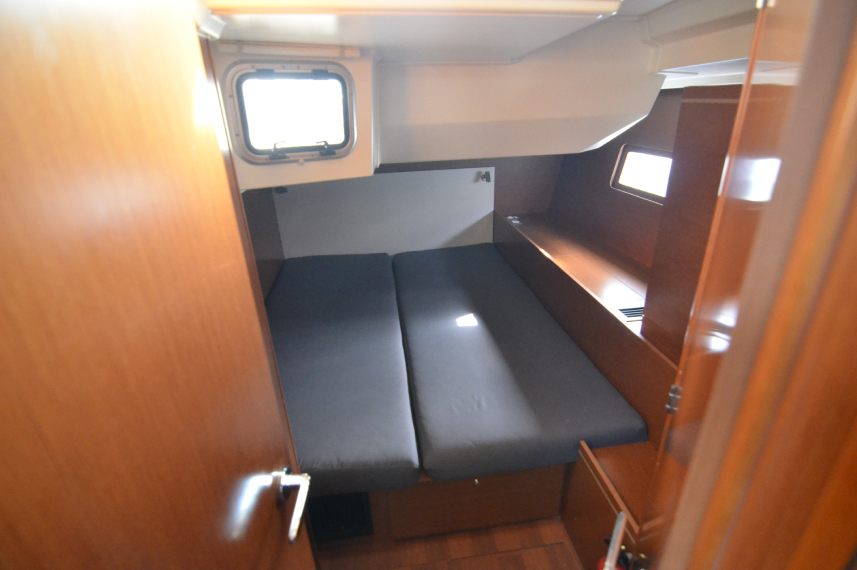 Oceanis 51.1