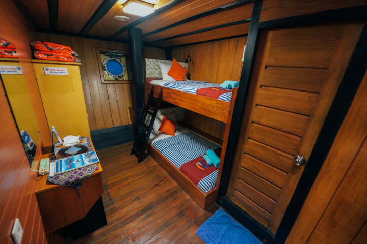 Bunk bed
