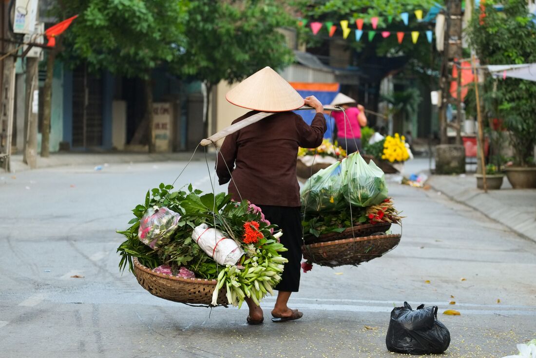 vietnam_hanoi_local